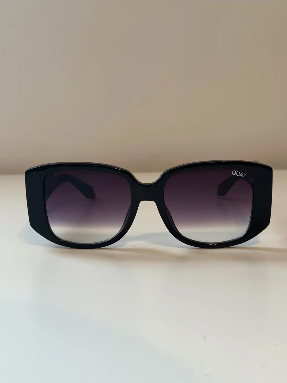 Quay Australia Who Is She Oversized Square Sunglasses Black Gradient CAT 3 UV